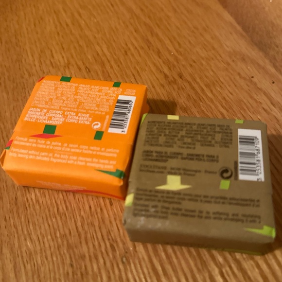 NWOT set of mini L’Occitane hand soaps - Picture 4 of 5